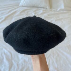 Brixton size small Audrey Beret